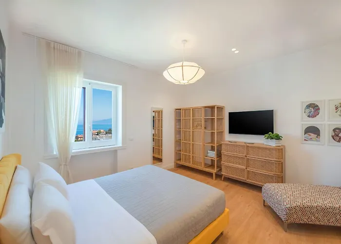 Casa Mario With Terrace And Sea View Daire